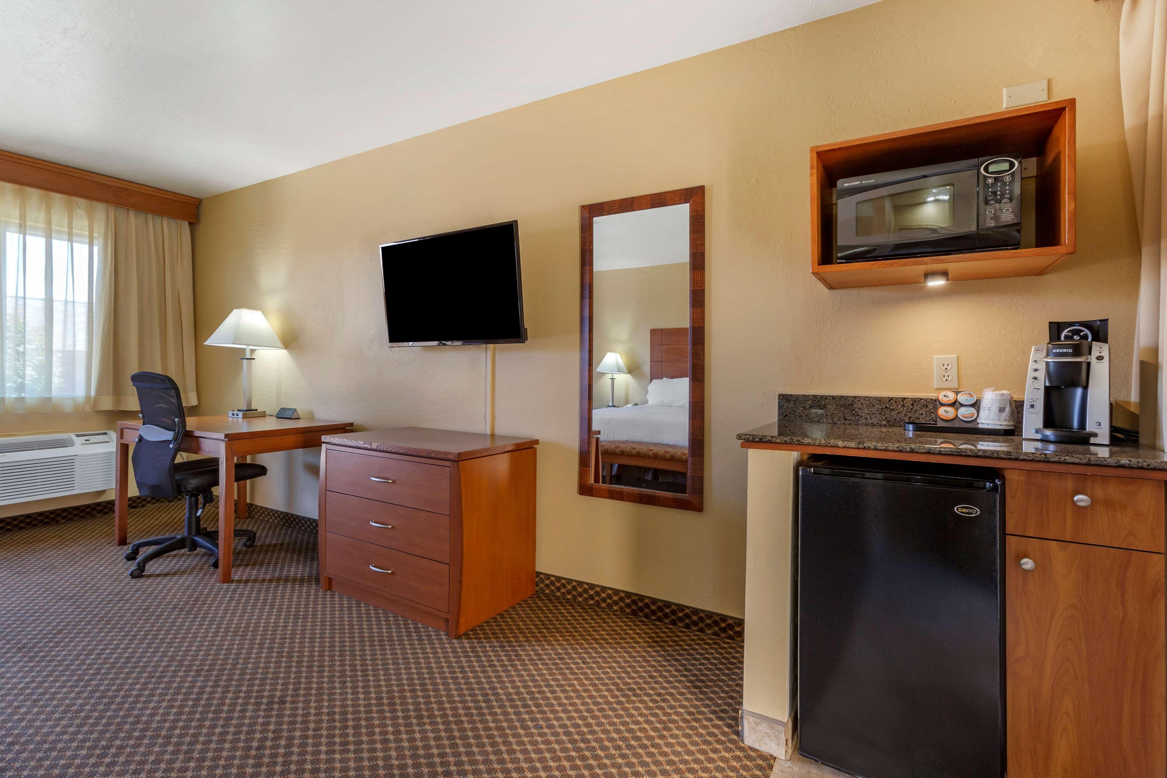 Best Western Cottonwood Inn Экстерьер фото