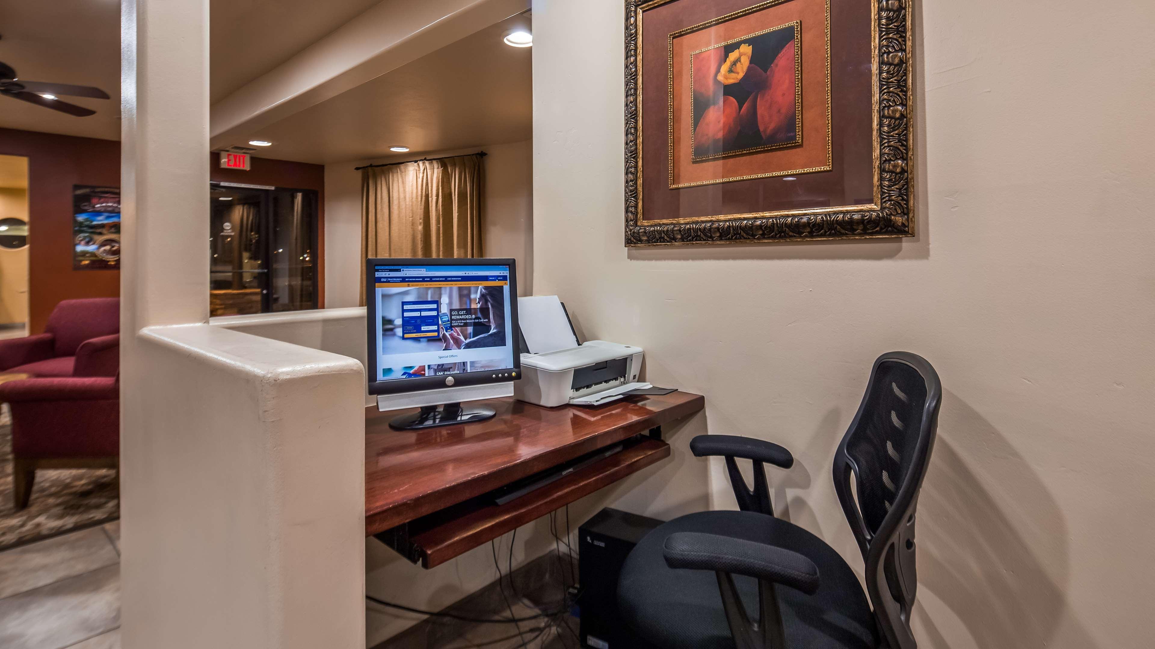 Best Western Cottonwood Inn Экстерьер фото