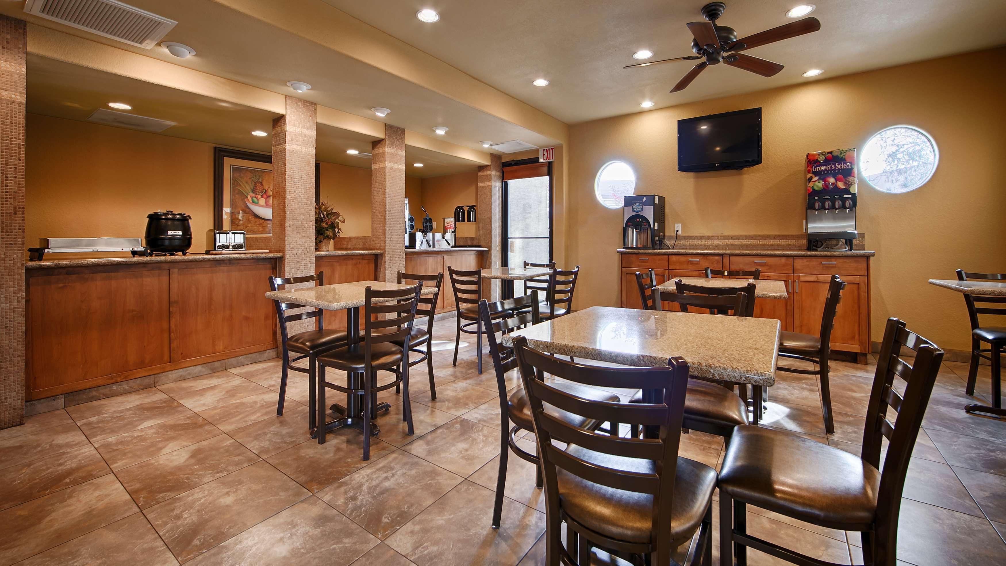 Best Western Cottonwood Inn Экстерьер фото