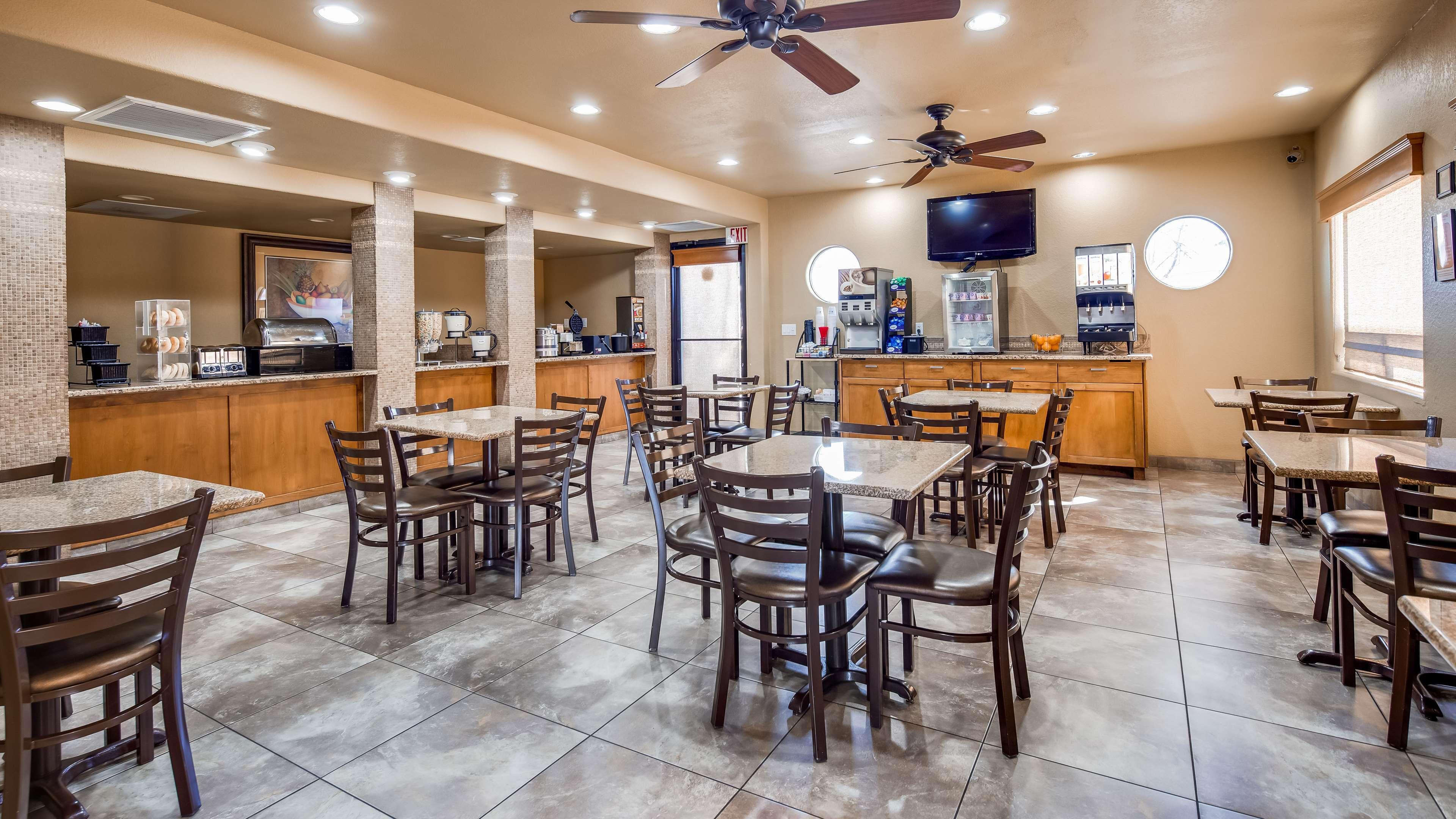 Best Western Cottonwood Inn Экстерьер фото