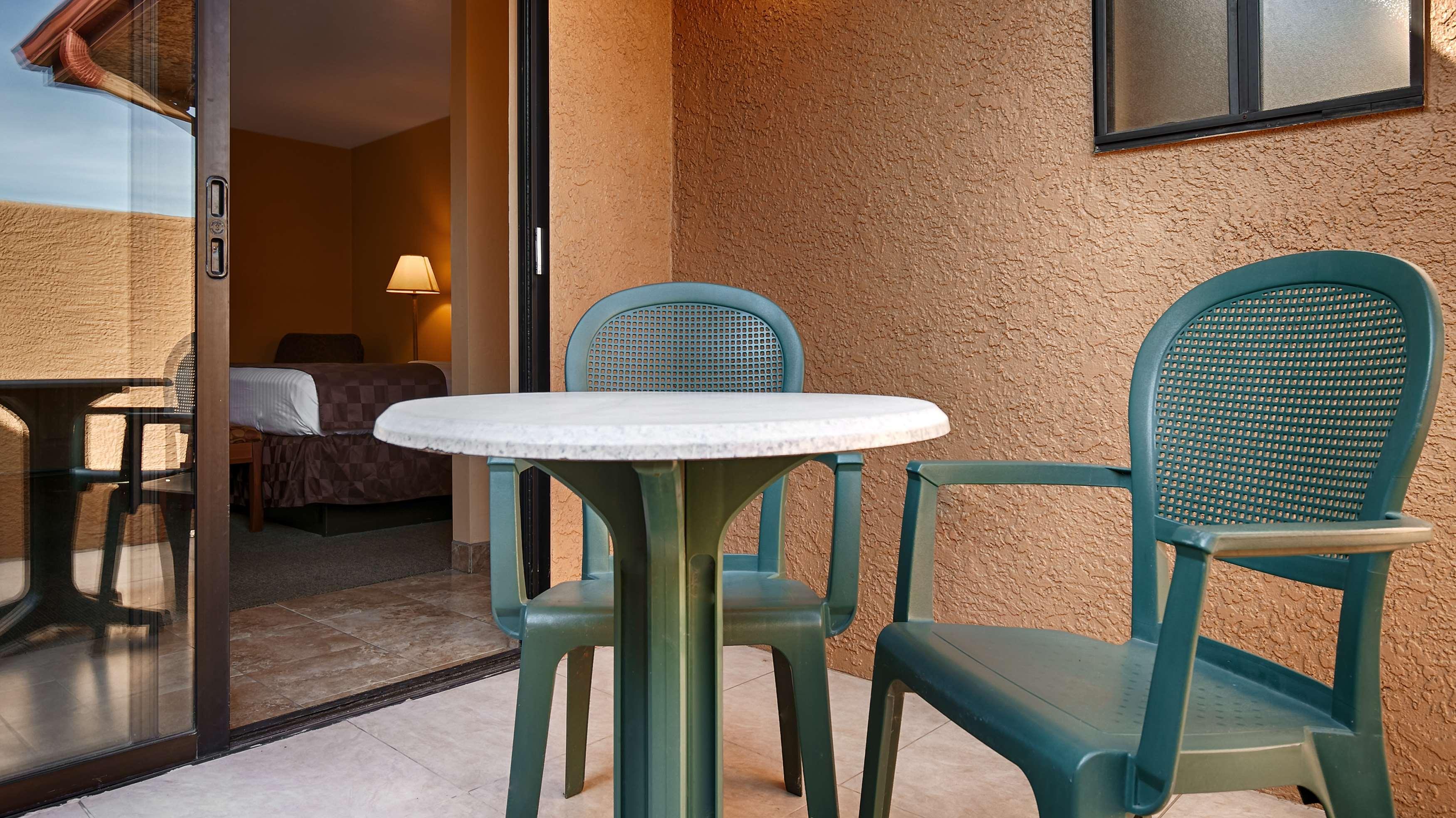 Best Western Cottonwood Inn Экстерьер фото